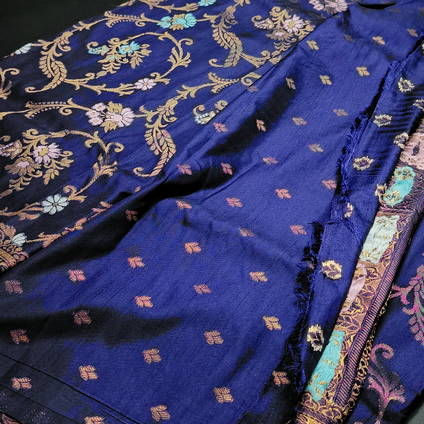 Navy blue Anaamika vegan kaddi georgette saree MA25270