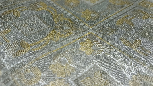 White vaibavam Vegan pastel kanchi brocade saree JA25326