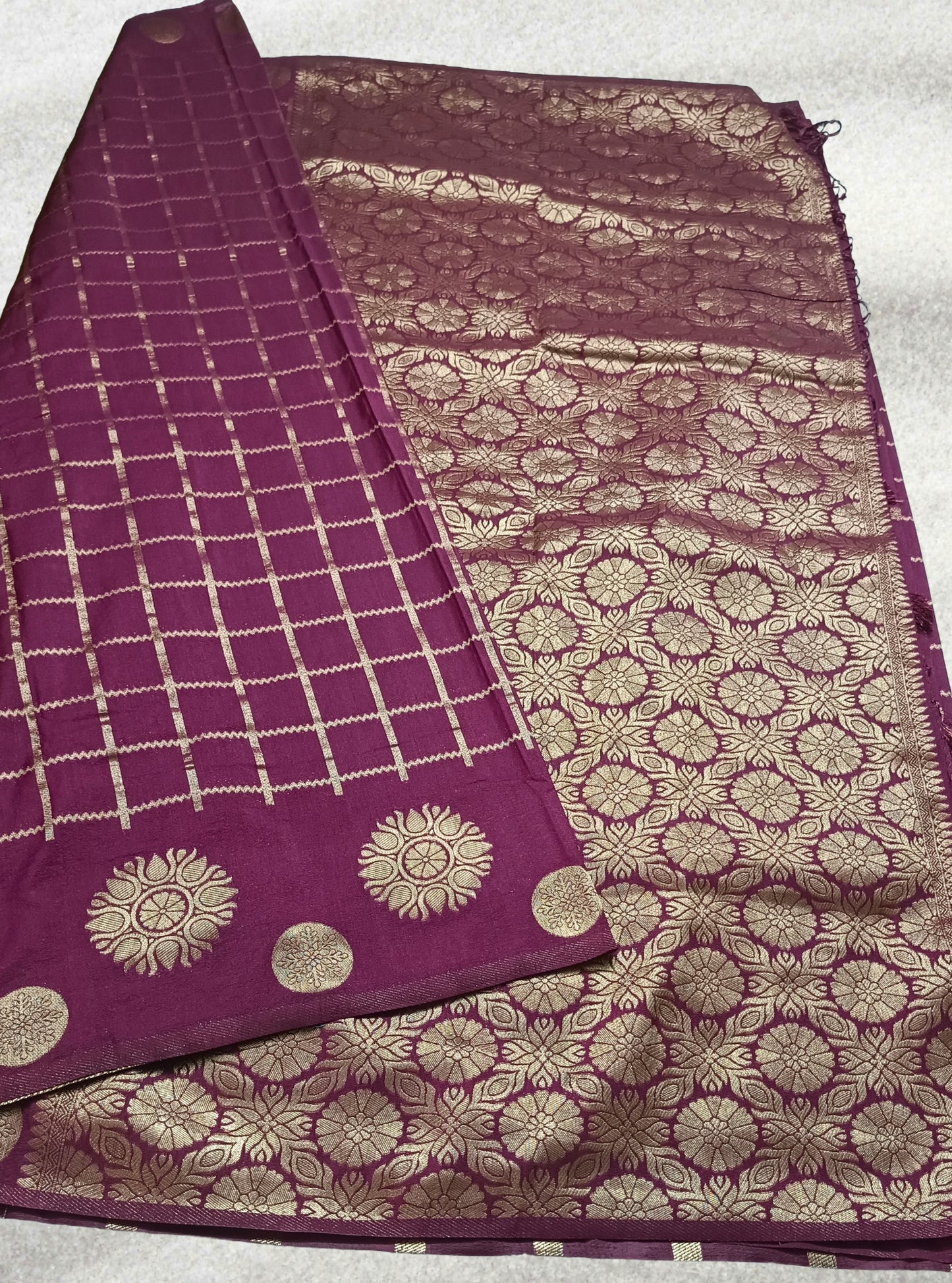 Wine Sudar Chakkram vegan kaddi georgette saree MA25093