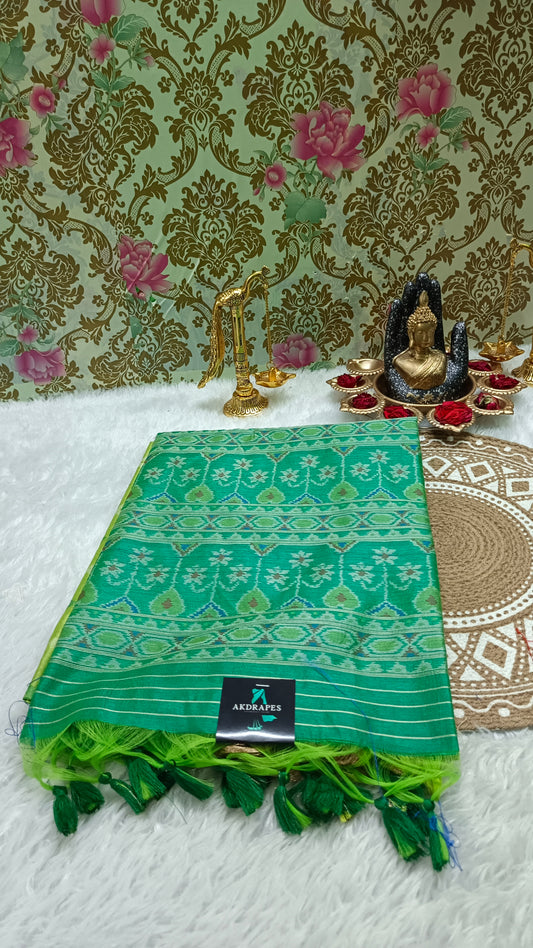 Green Zigzag Handweave Ikkat Vegan Silk cotton saree HA25429
