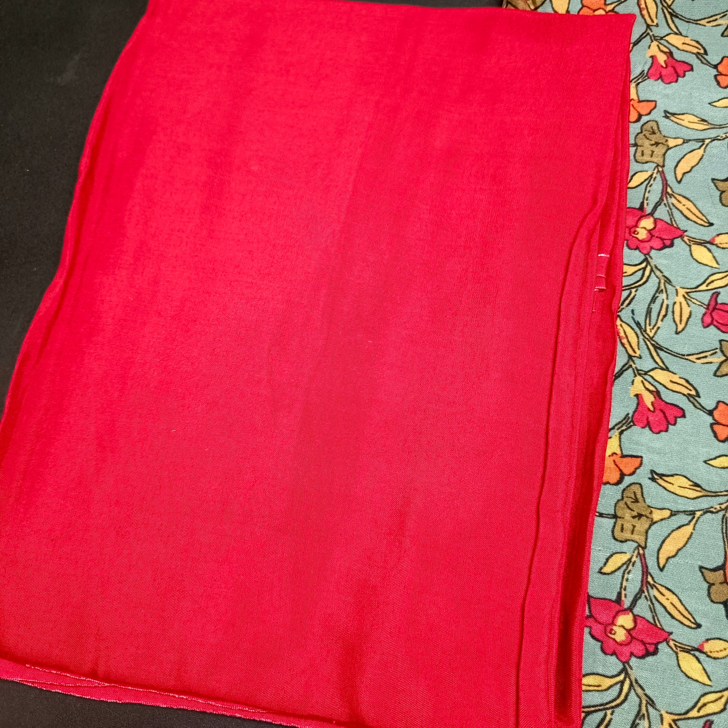 Blue red floral chinnon vegan Unstitched suits HA25348