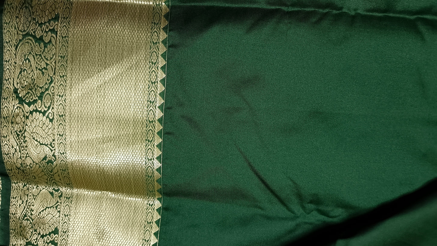 Bottle green Ashwa Gaja vegan bridal kanchi silk saree LA25953