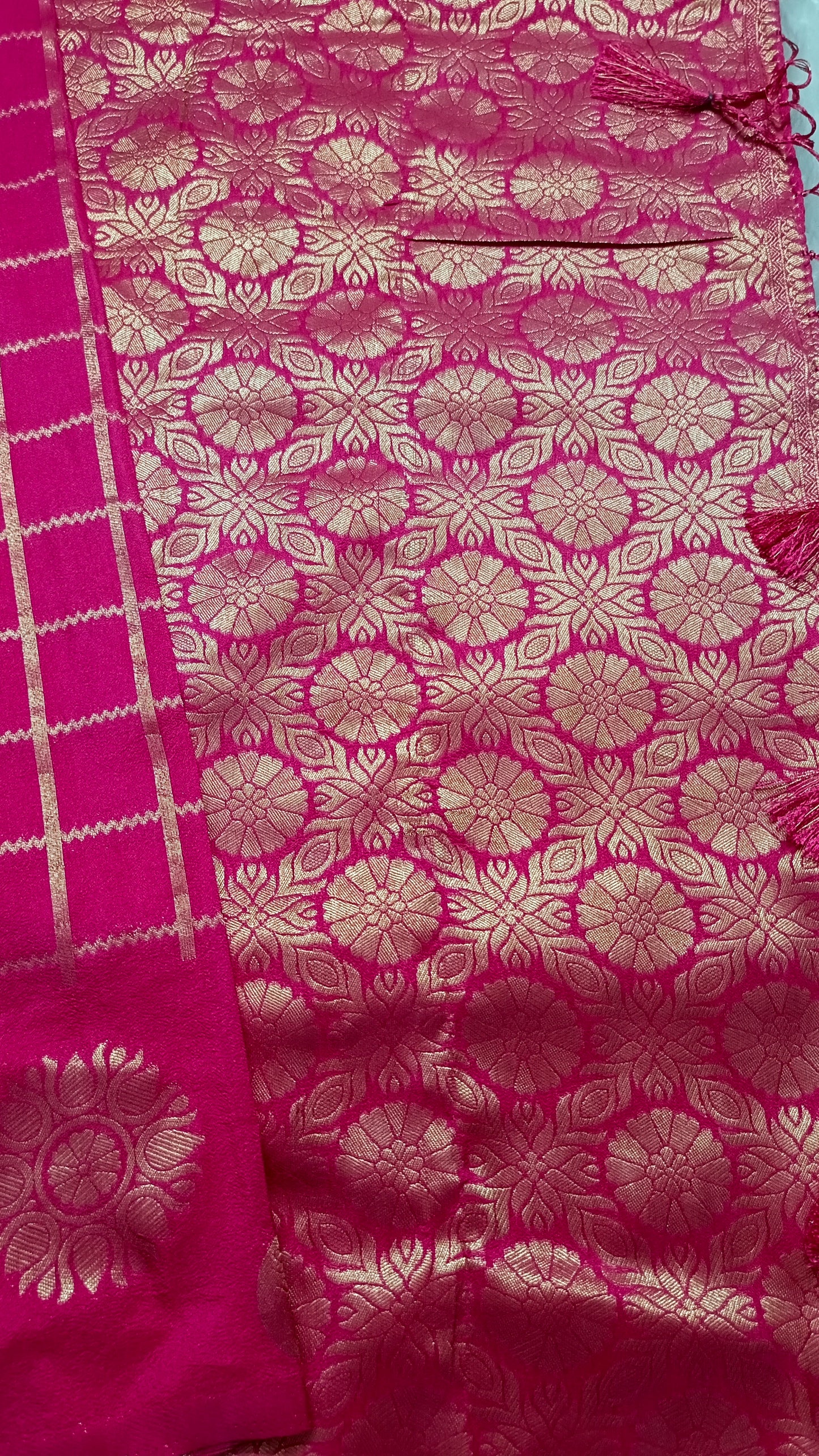 Pink Sudar Chakkram vegan kaddi georgette saree MA25100