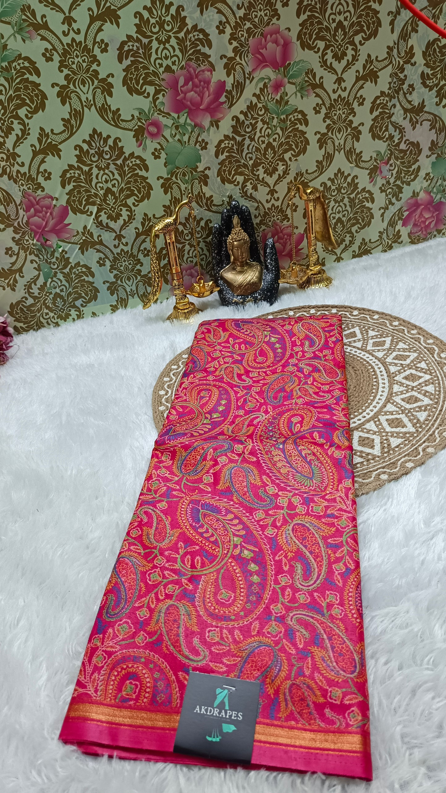 Pink Gulmarg Paisley Vegan Crepe silk saree SA25605