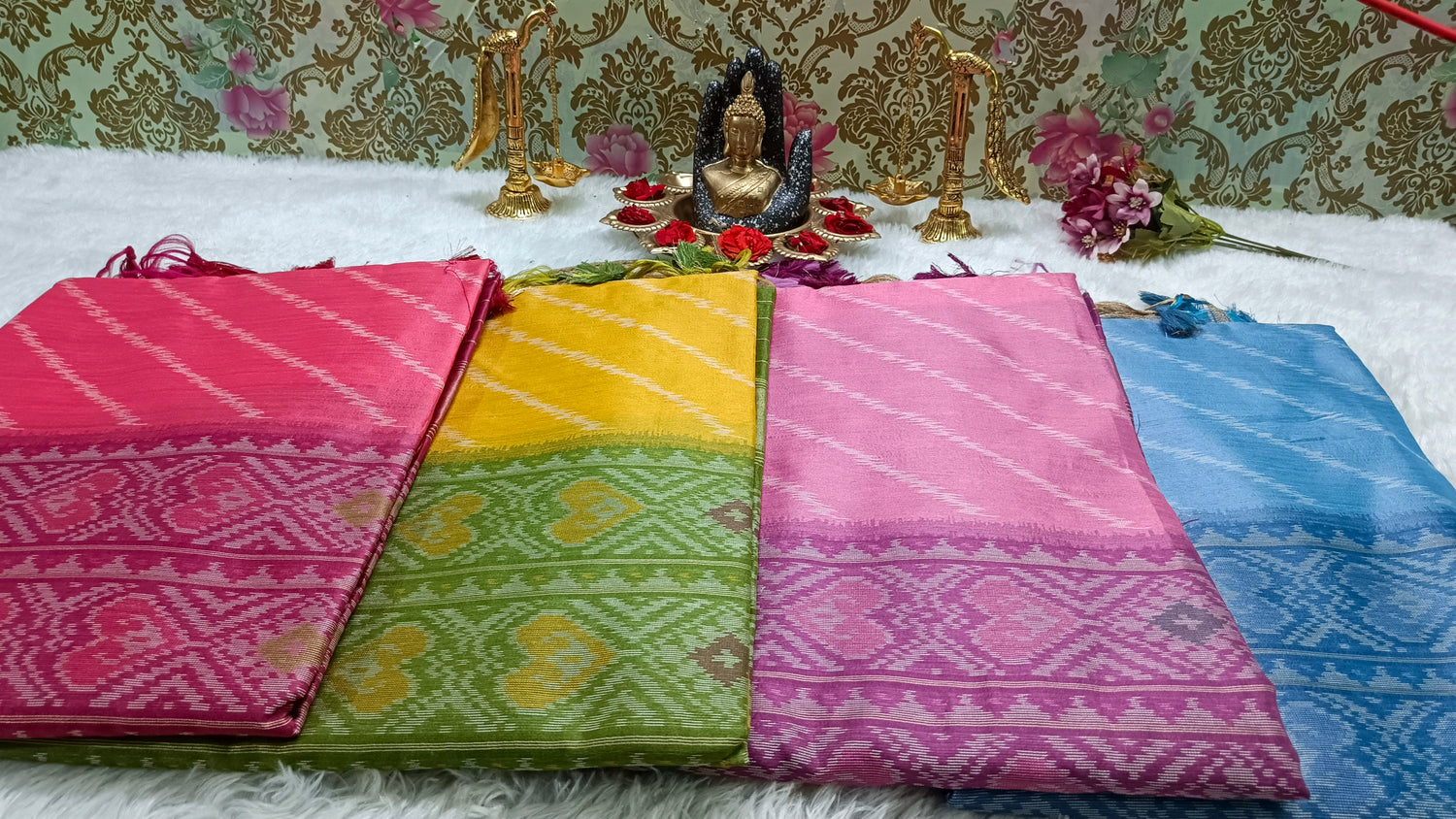 Leheriya Handweave Ikkat Vegan Silk cotton saree