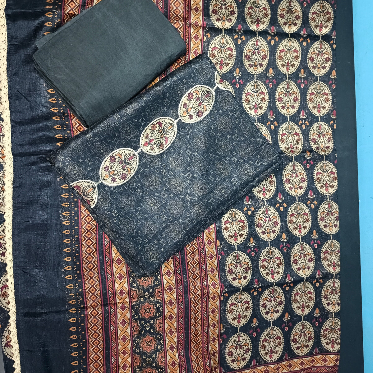 Black Semi Raw silk side panel applique work with Digital print lace dupatta PA25015