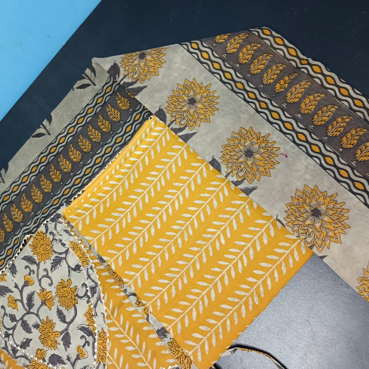 Yellow Cotton print kediya neck cotton Unstitched suits PA25052