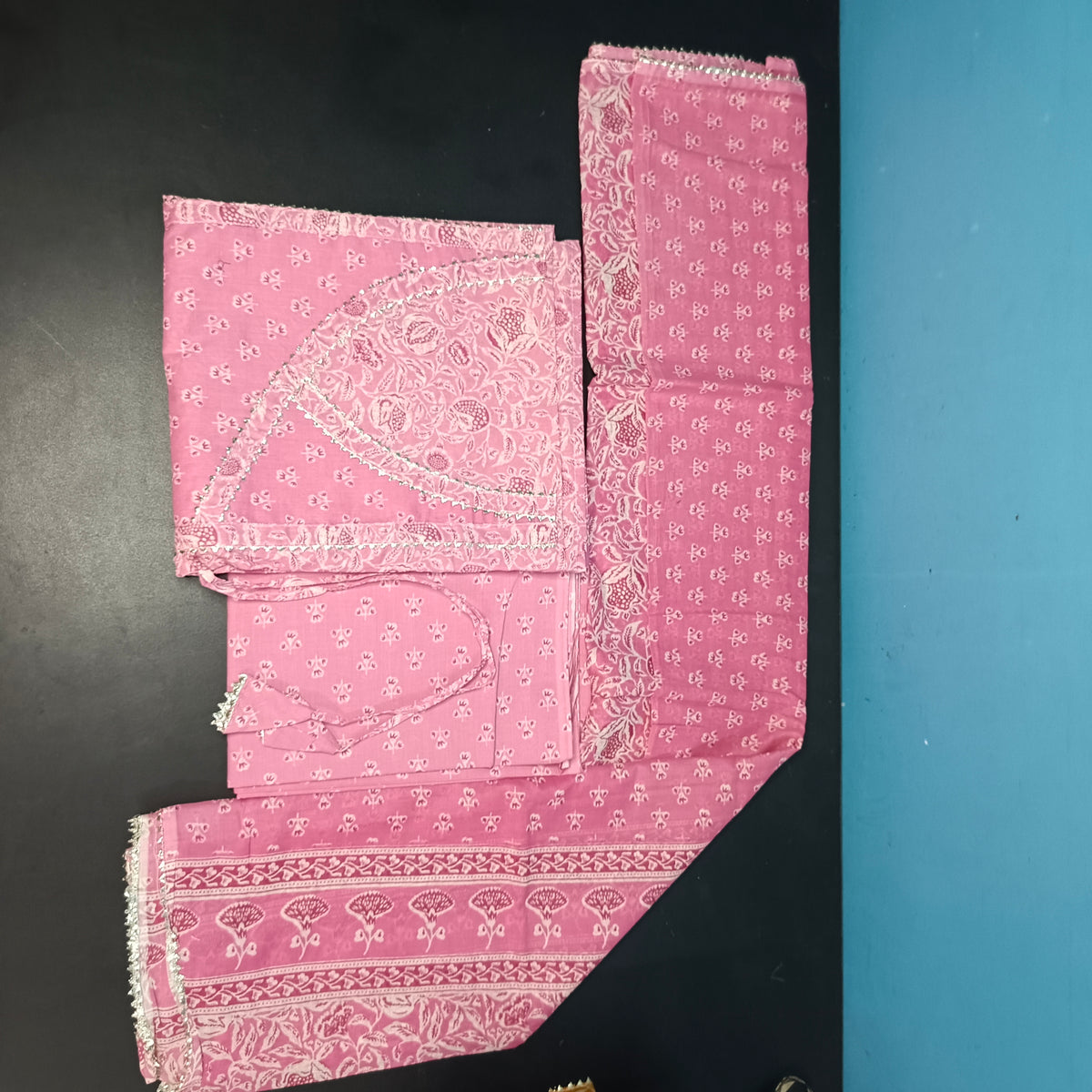 Pink Cotton print kediya neck cotton Unstitched suits PA25055