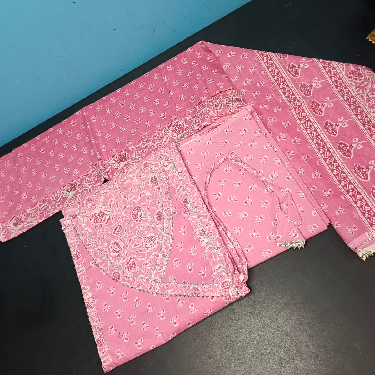 Pink Cotton print kediya neck cotton Unstitched suits PA25055