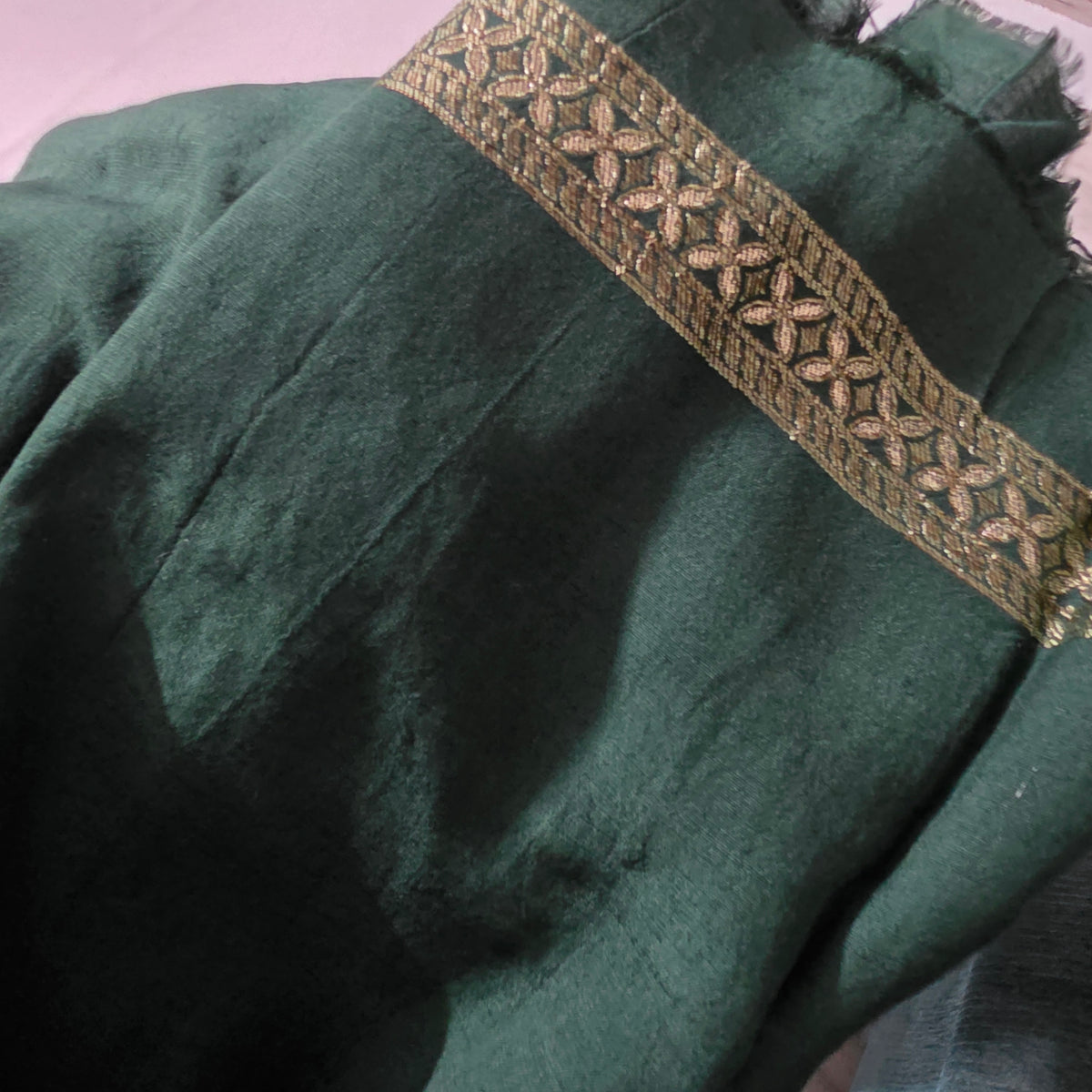 Green pure linen zari weaved Unstitched suits HA25391