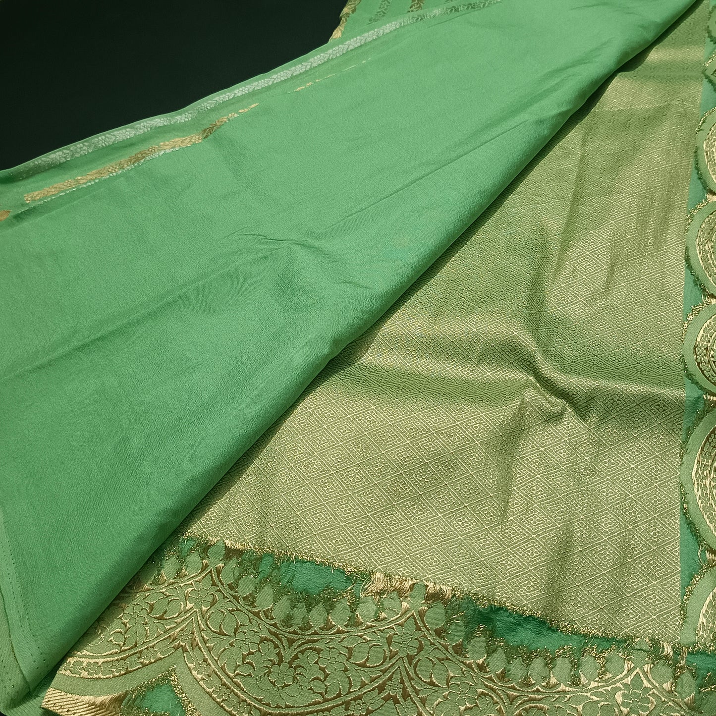 Pista Green Kanakavalli Premium vegan kaddi georgette saree MA25233