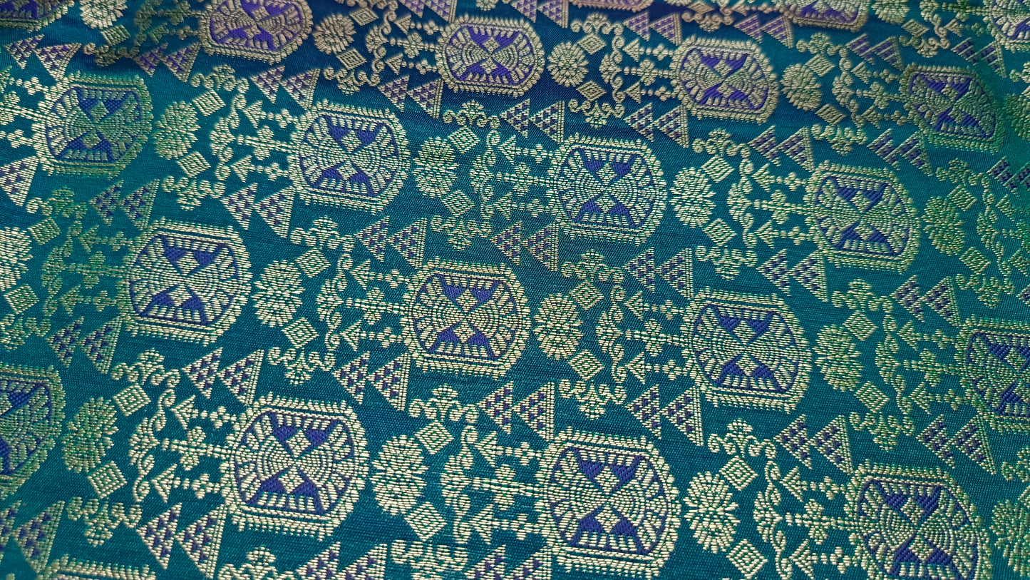 Green with Pastel Purple Aishwariyam Vegan Kanchi Brocade silk saree LA25946