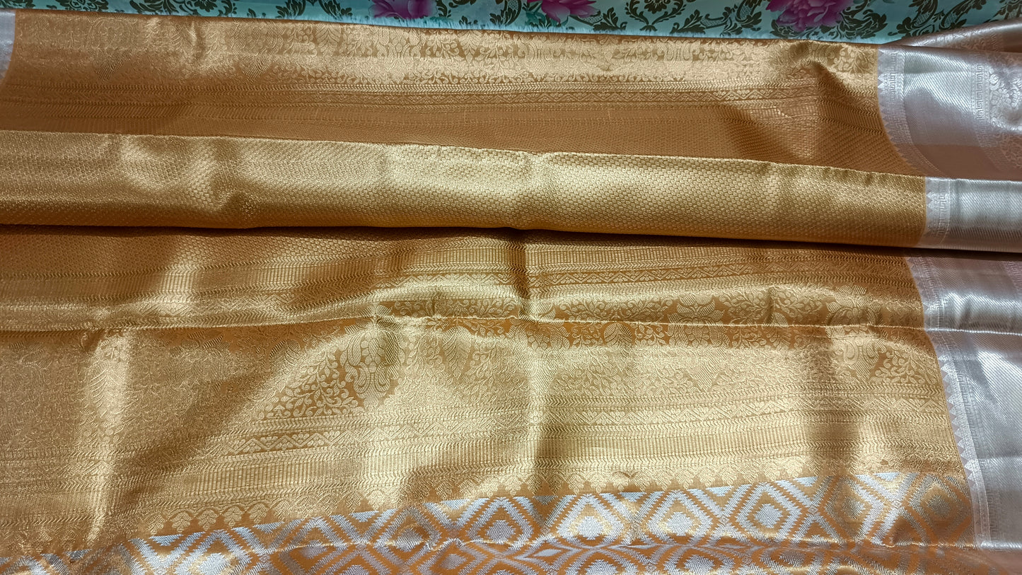 Gold Radiance Heritage vegan self tissue kanchi silk saree LA25935