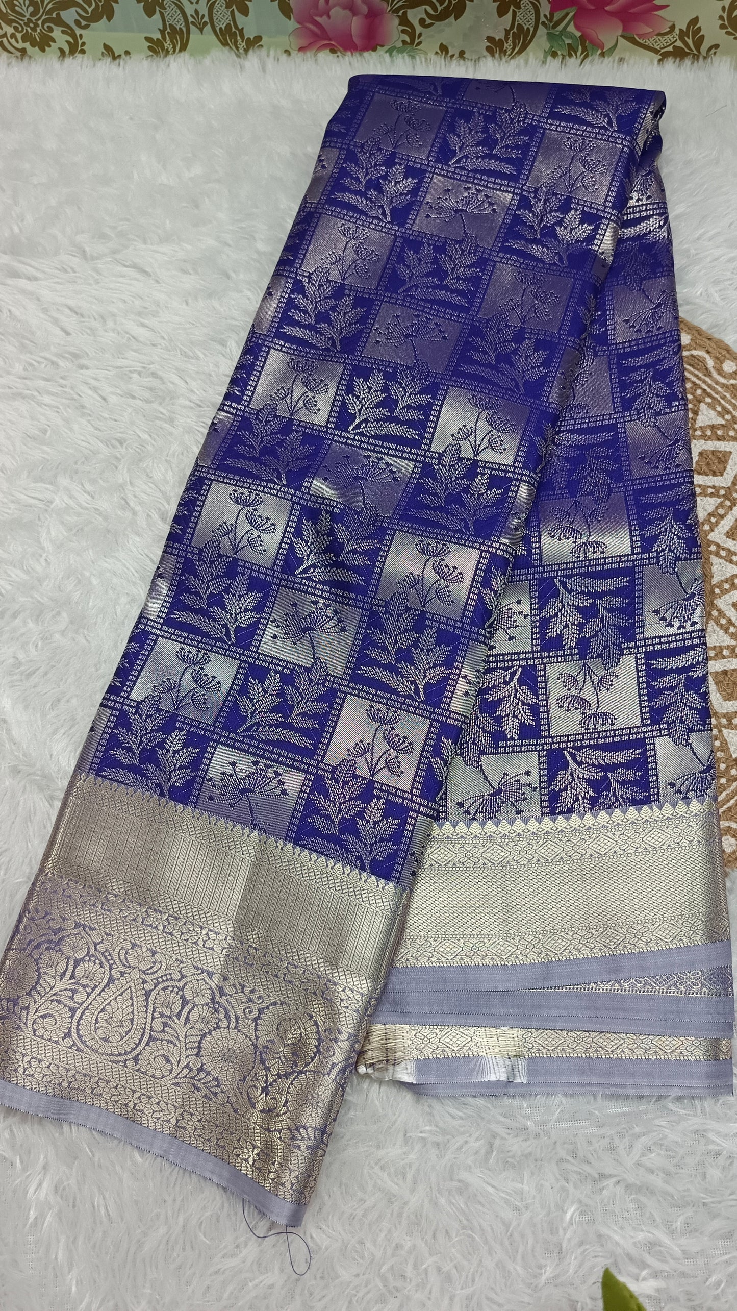 Royal blue Parijatham Vegan premium kanchi brocade silk saree LA25921