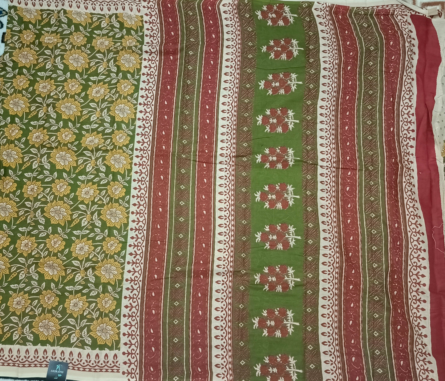 Green kalamkari floral veg dye mull cotton saree HA25530