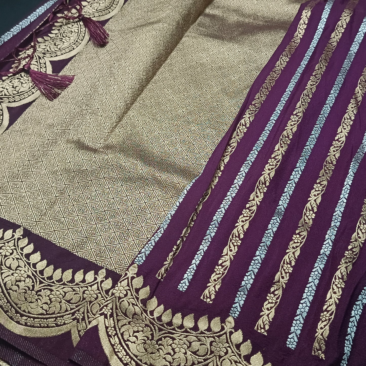 Wine Kanakavalli Premium vegan kaddi georgette saree MA25235