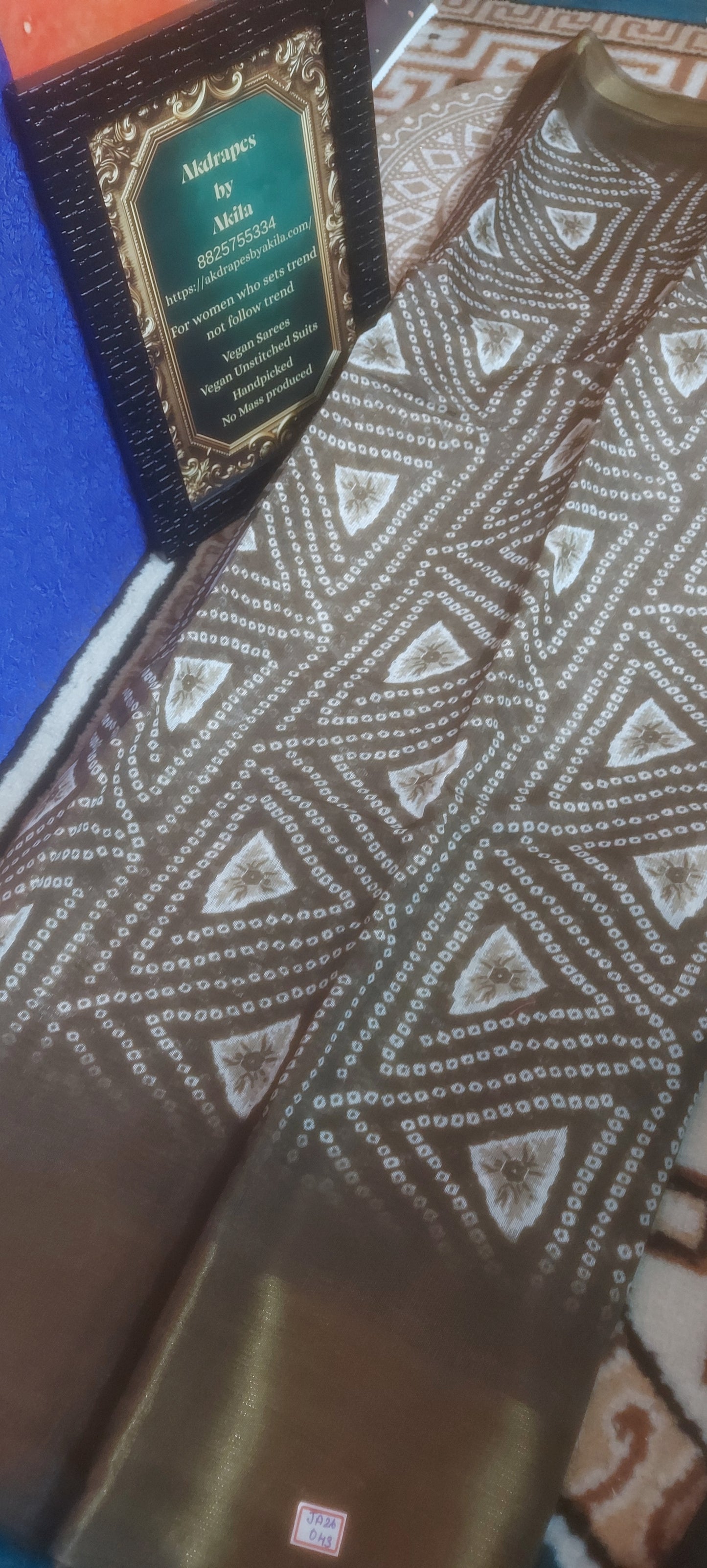 Brown bandhini Vegan linen Zari border saree JA26043