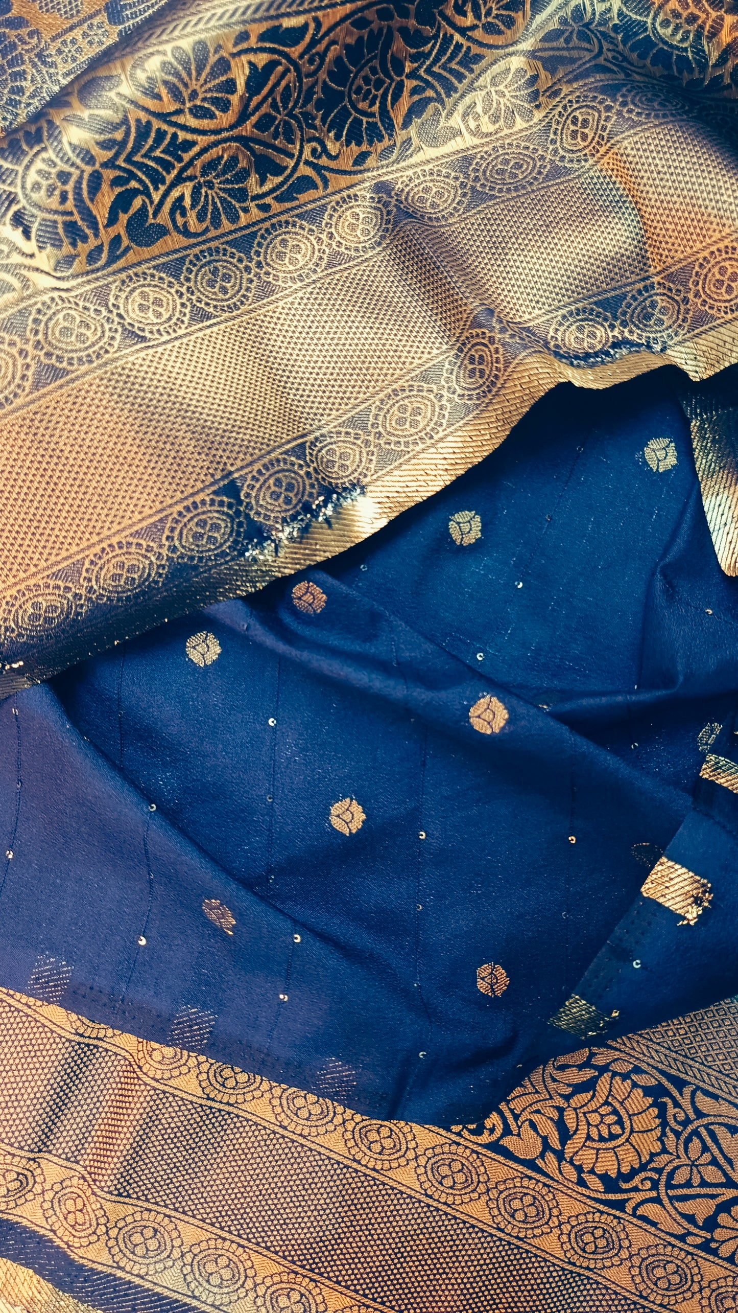 Blue Navy blue Midhuna Pakshi Premium Vegan Crepe silk Saree MA25217