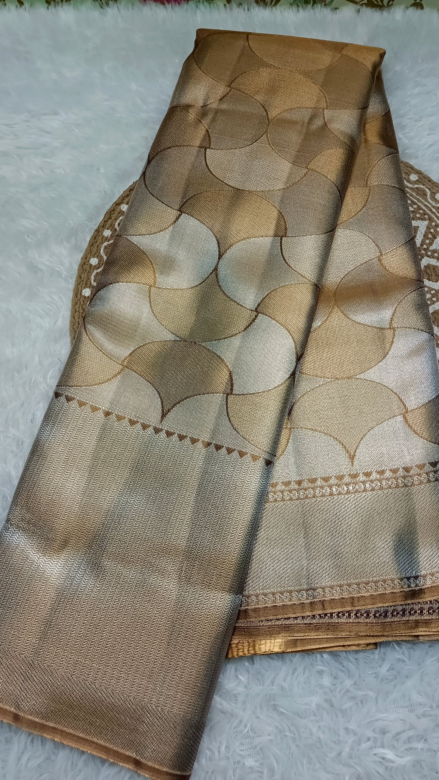 copper Radiance Heritage vegan self tissue kanchi silk saree LA25937