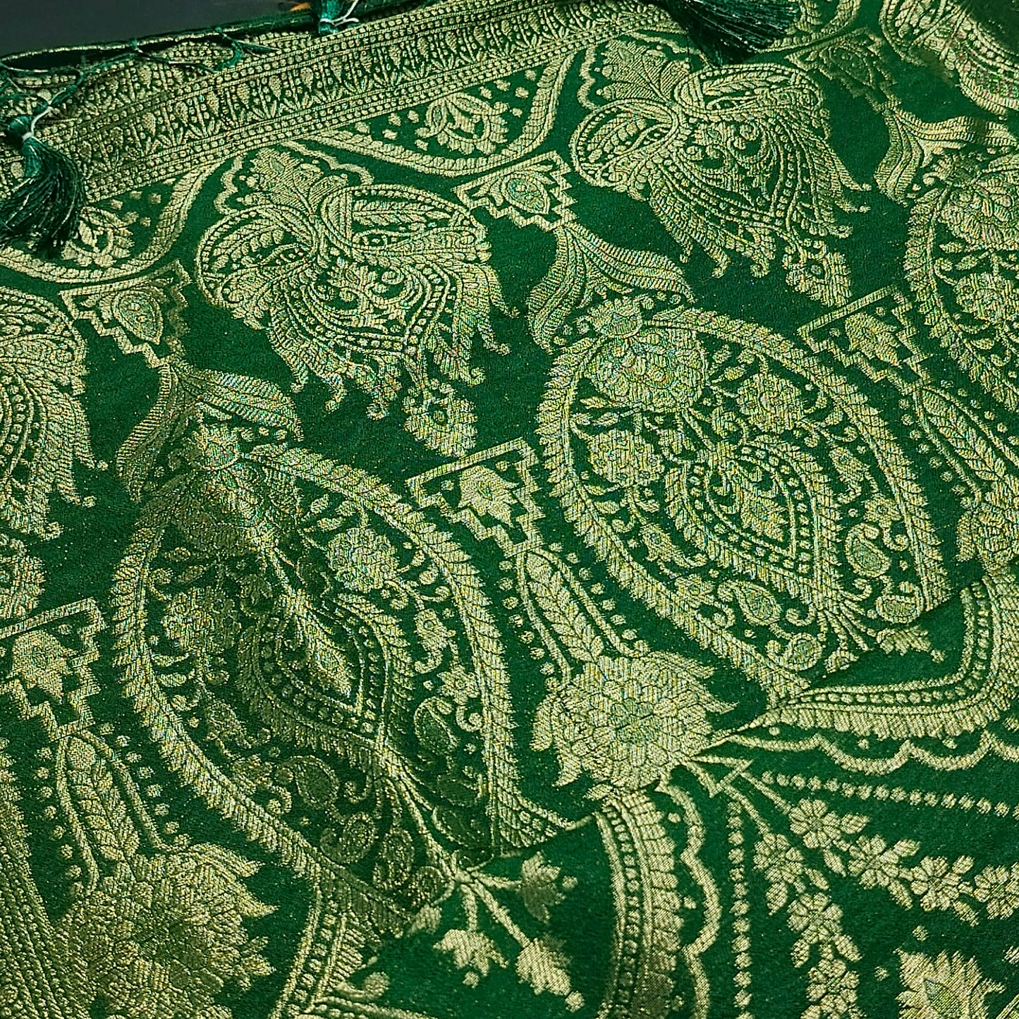 Yellow banarasi vana premium vegan Kaddi georgette saree MA25206