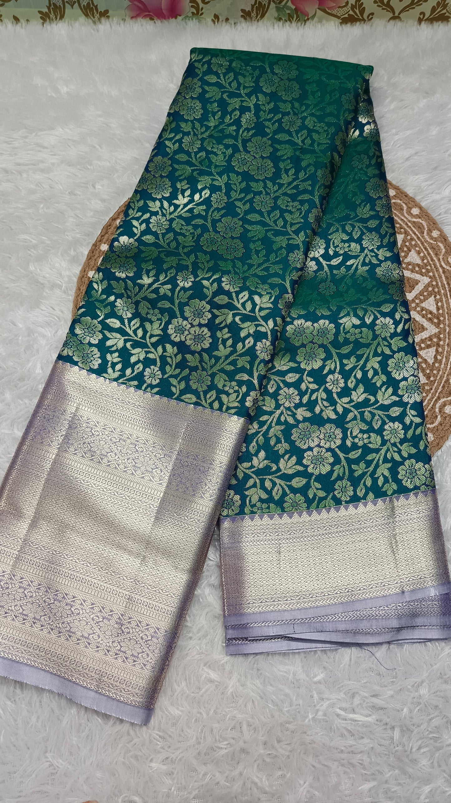 Peacock green Parijatham Vegan premium kanchi brocade silk saree LA25923
