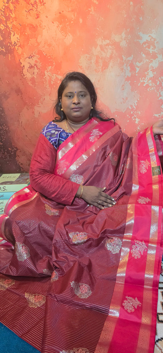 Brown with red Parijatham Vegan premium kanchi brocade silk saree LA25931