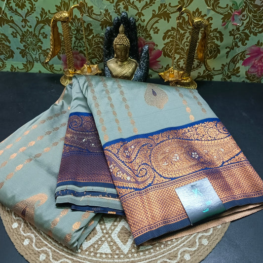 Iceblue Navy blue Pavazha Pattu vegan Kanchi silk saree MA25135