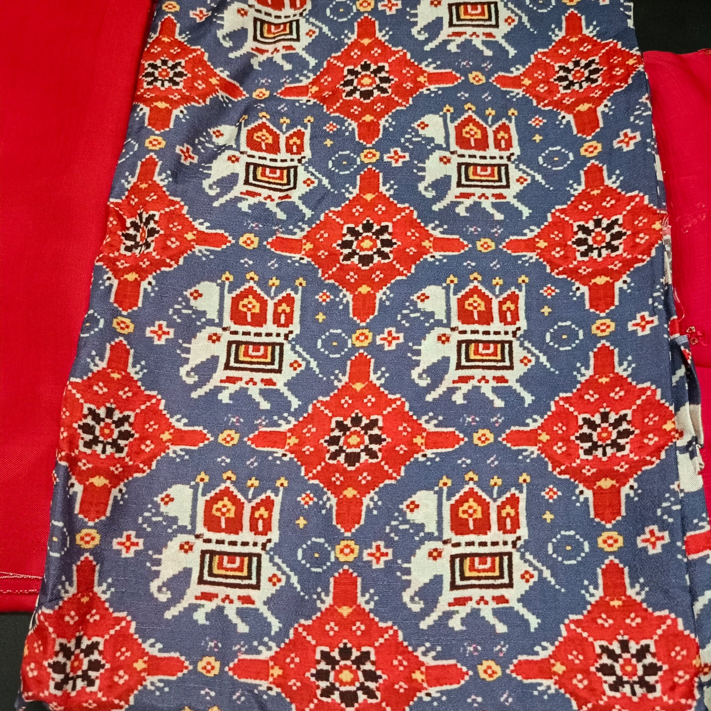 Grey red patola chinnon Unstitched suits HA25398