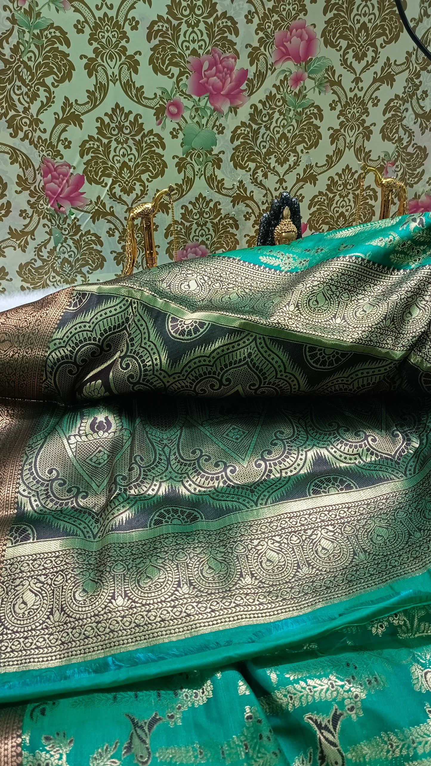 Green with Brown Raj nandhini Vegan kanchi silk Saree JA25283