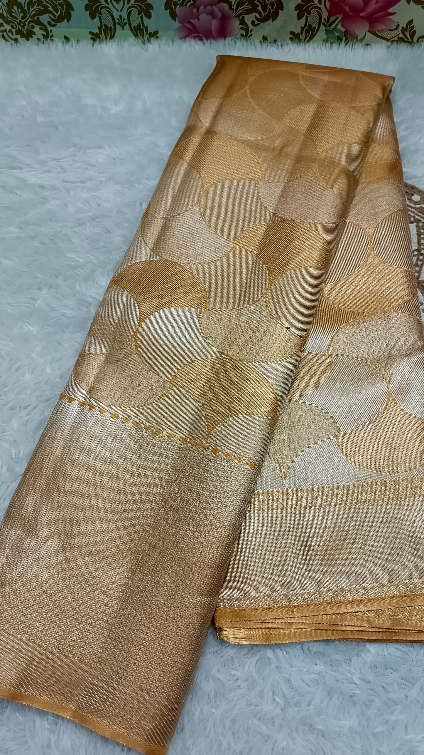 Gold Radiance Heritage vegan self tissue kanchi silk saree LA25938