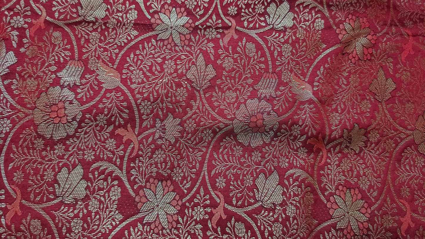 Red with purple Aiswariyam vegan Brocade Kanchi silk saree LA25948