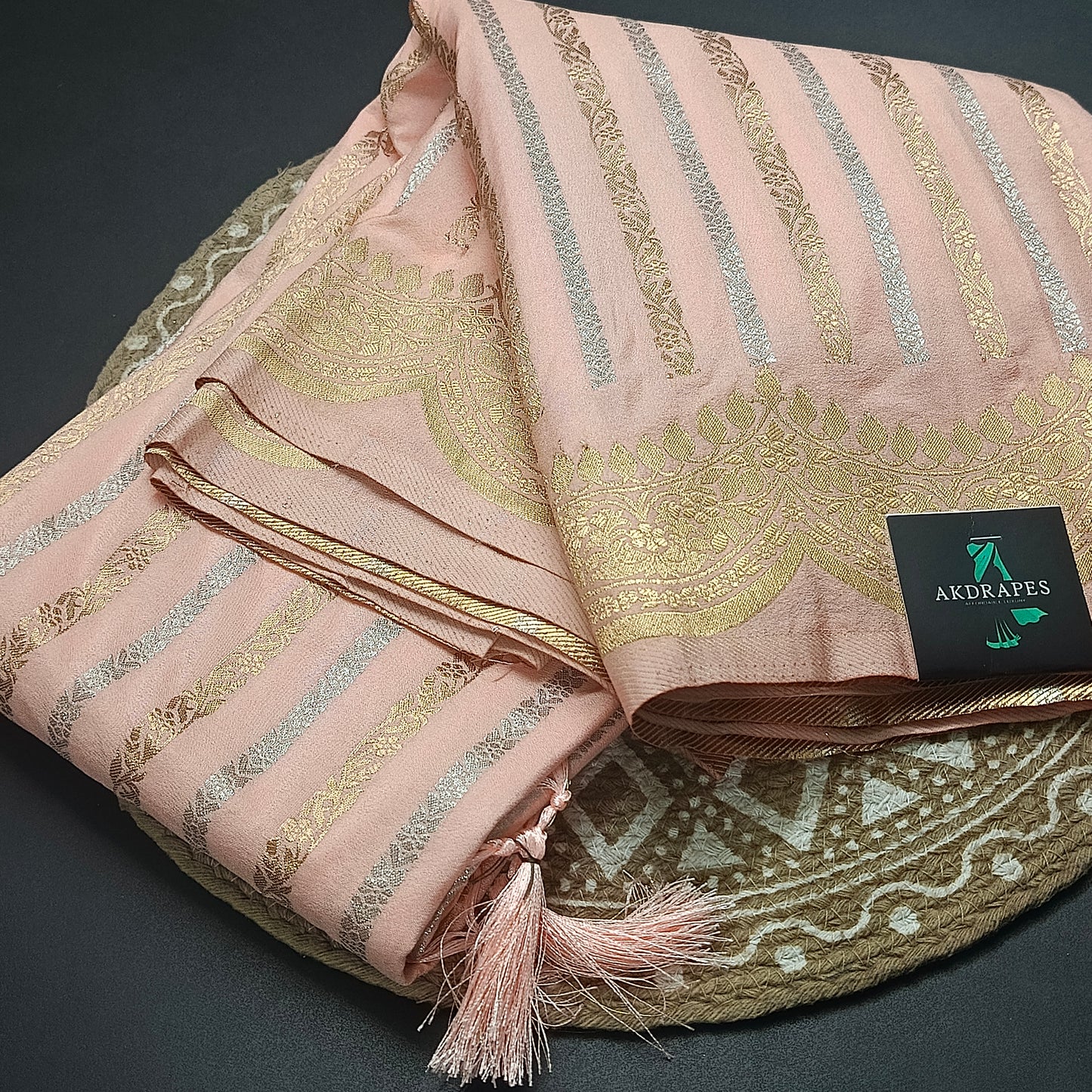 Peach Kanakavalli Premium vegan kaddi georgette saree MA25237