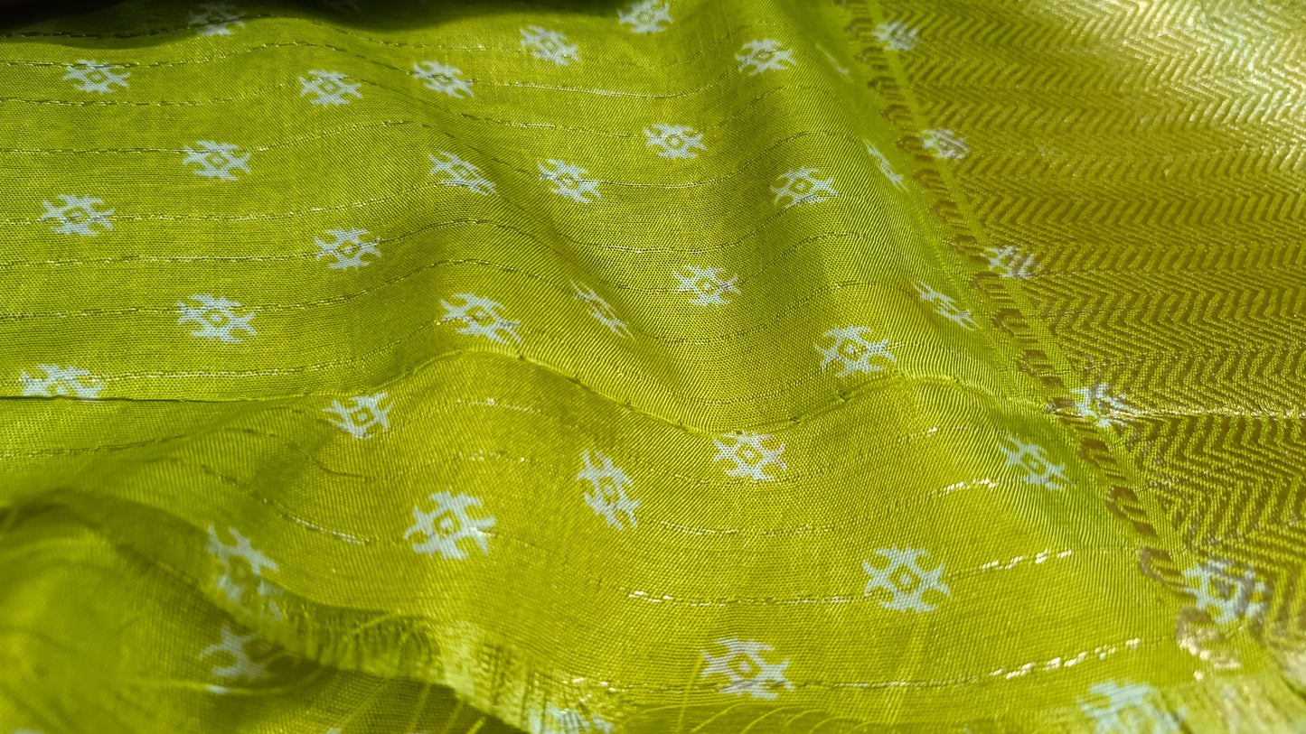 Majenta with green Semi dola butterfly saree SA25720
