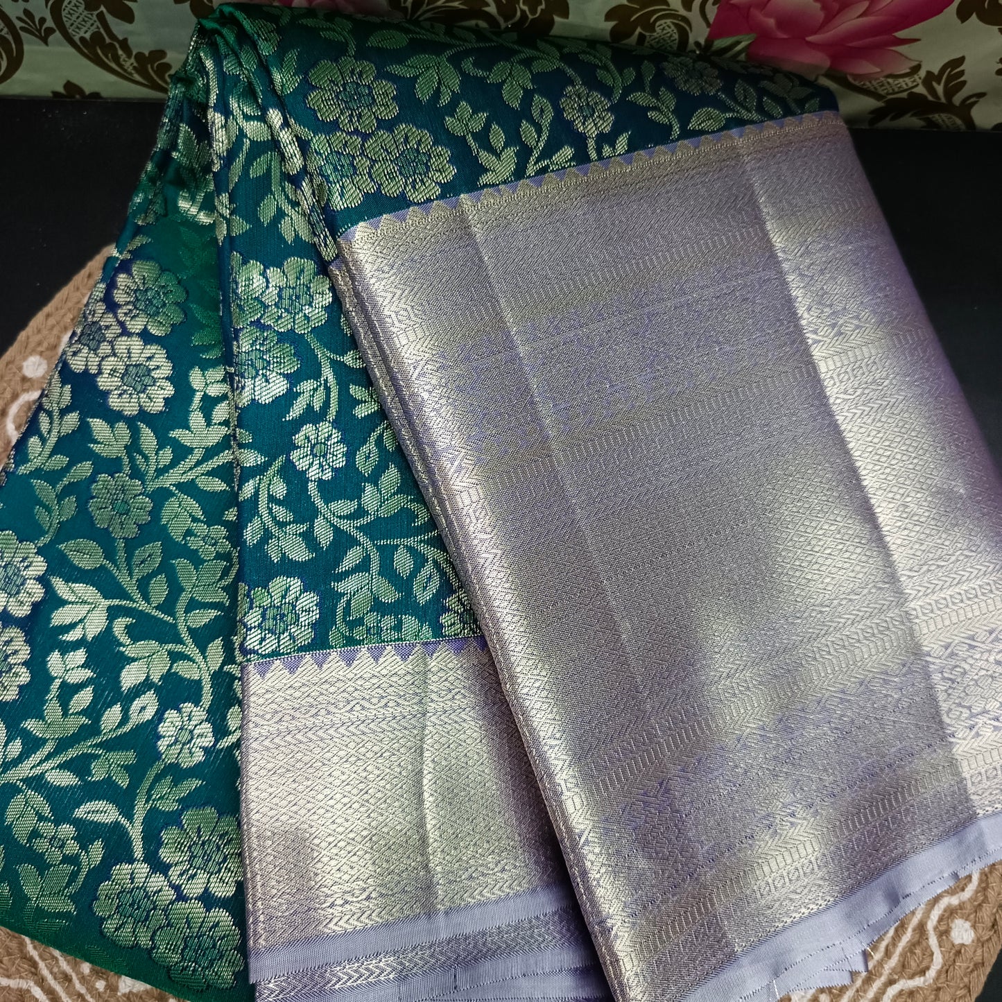 Peacock green Parijatham Vegan premium kanchi brocade silk saree LA25923