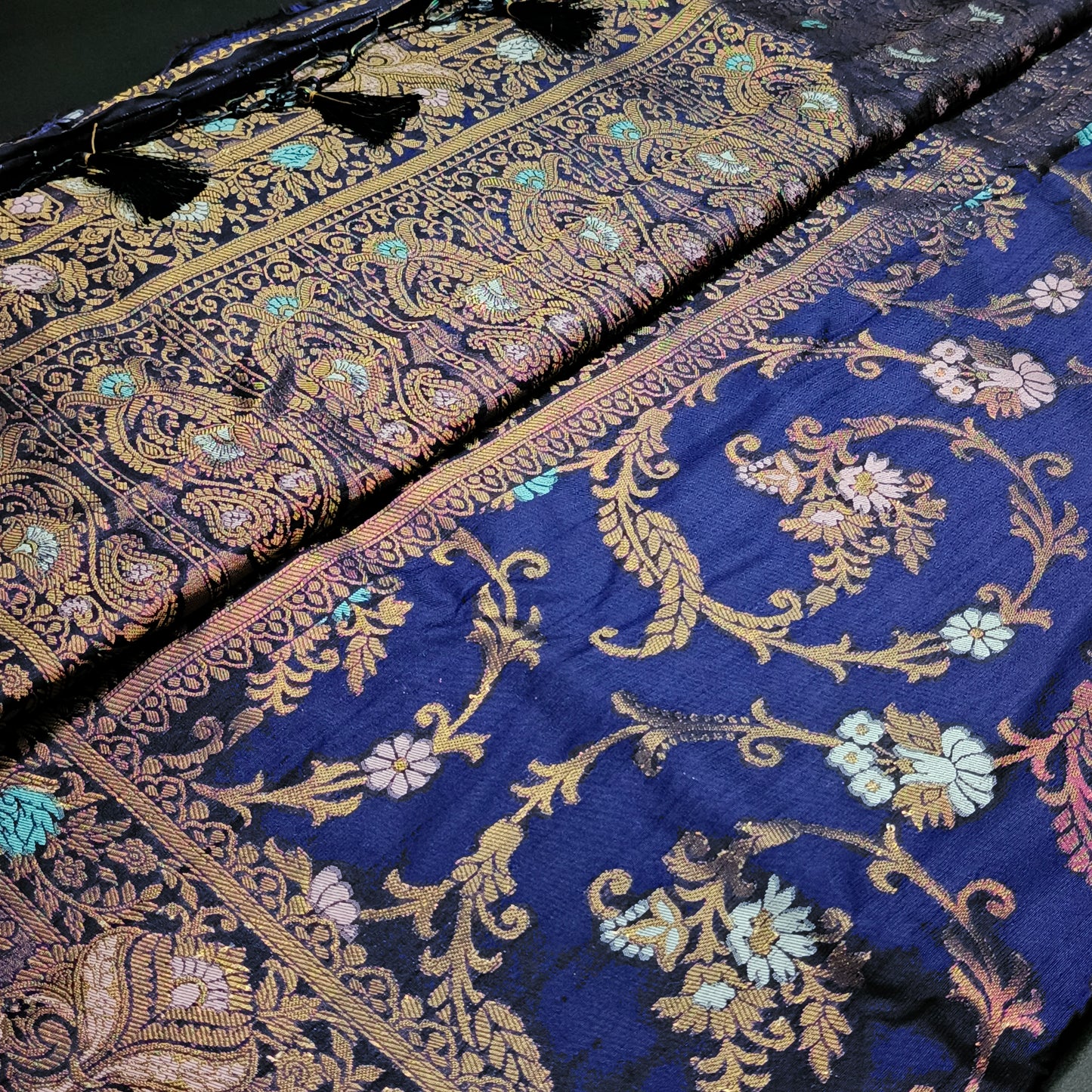 Navy blue Anaamika vegan kaddi georgette saree MA25270