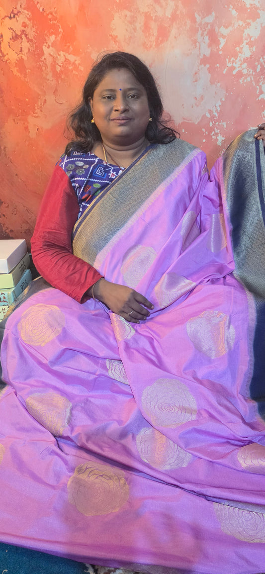 Lavender with Navy blue Zari gulab Viscose crepe silk saree MA25159