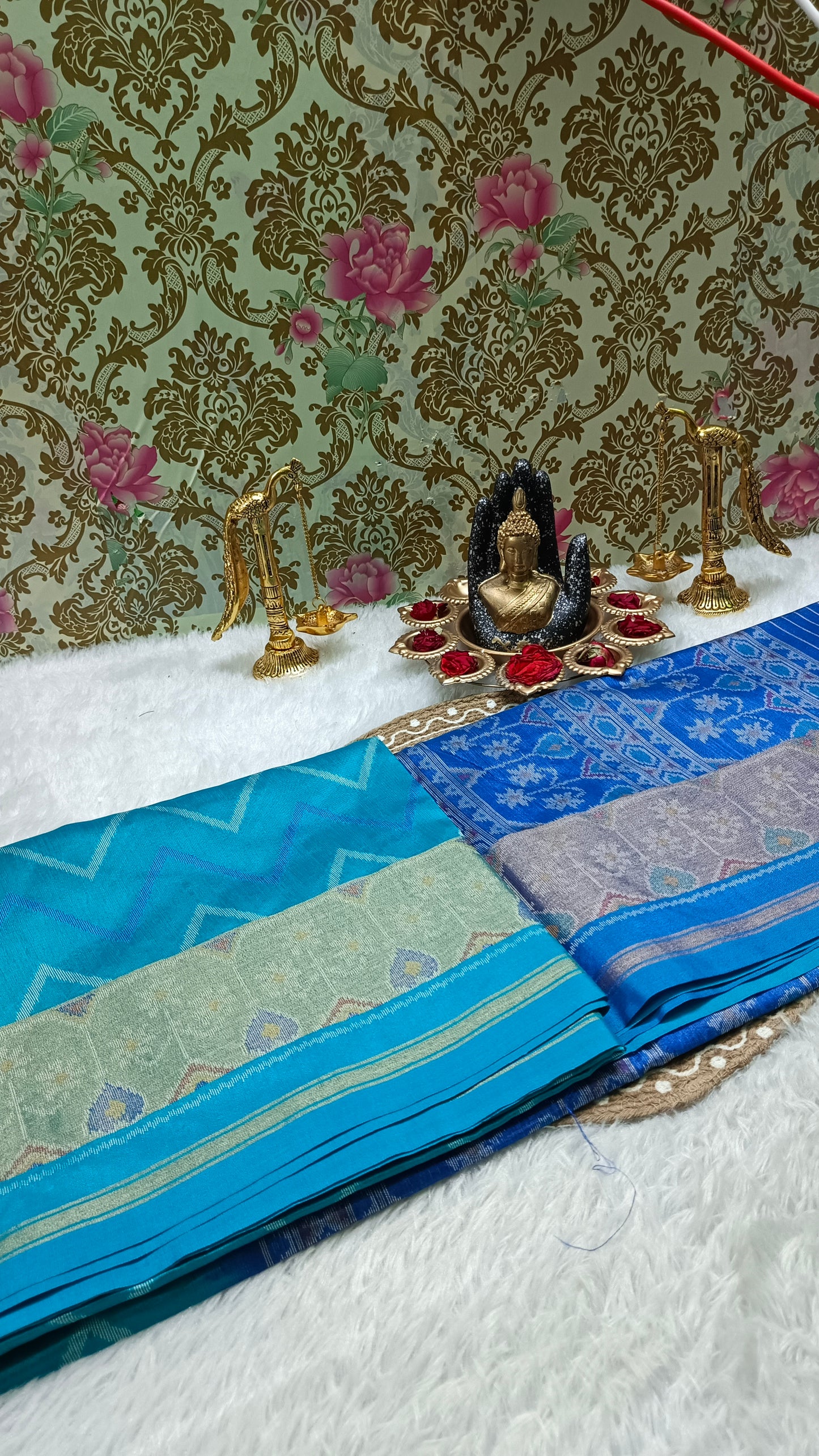 Sapphire blue with Royal Blue Zigzag Hand Weave Ikkat Vegan silk cotton saree HA25428