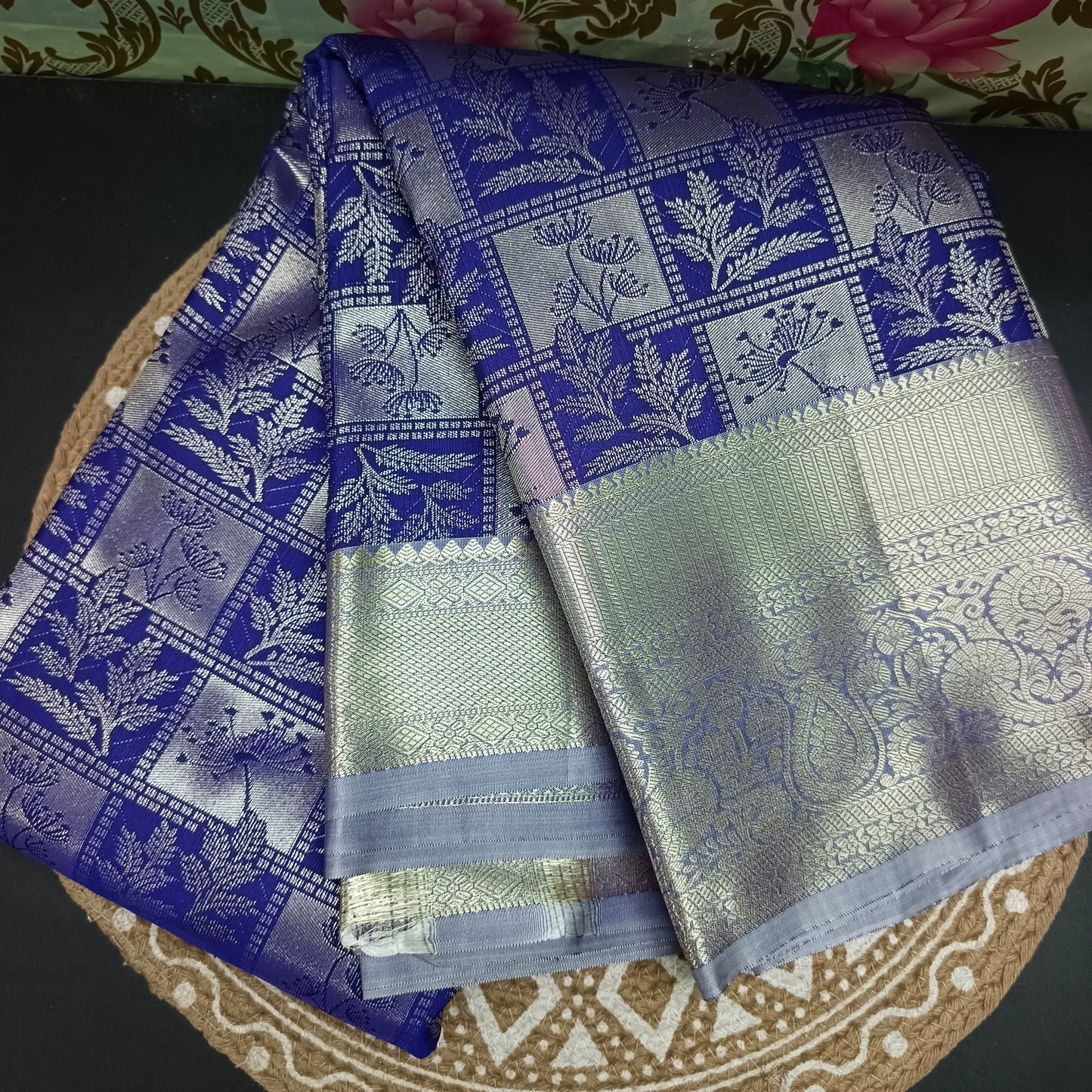 Royal blue Parijatham Vegan premium kanchi brocade silk saree LA25921