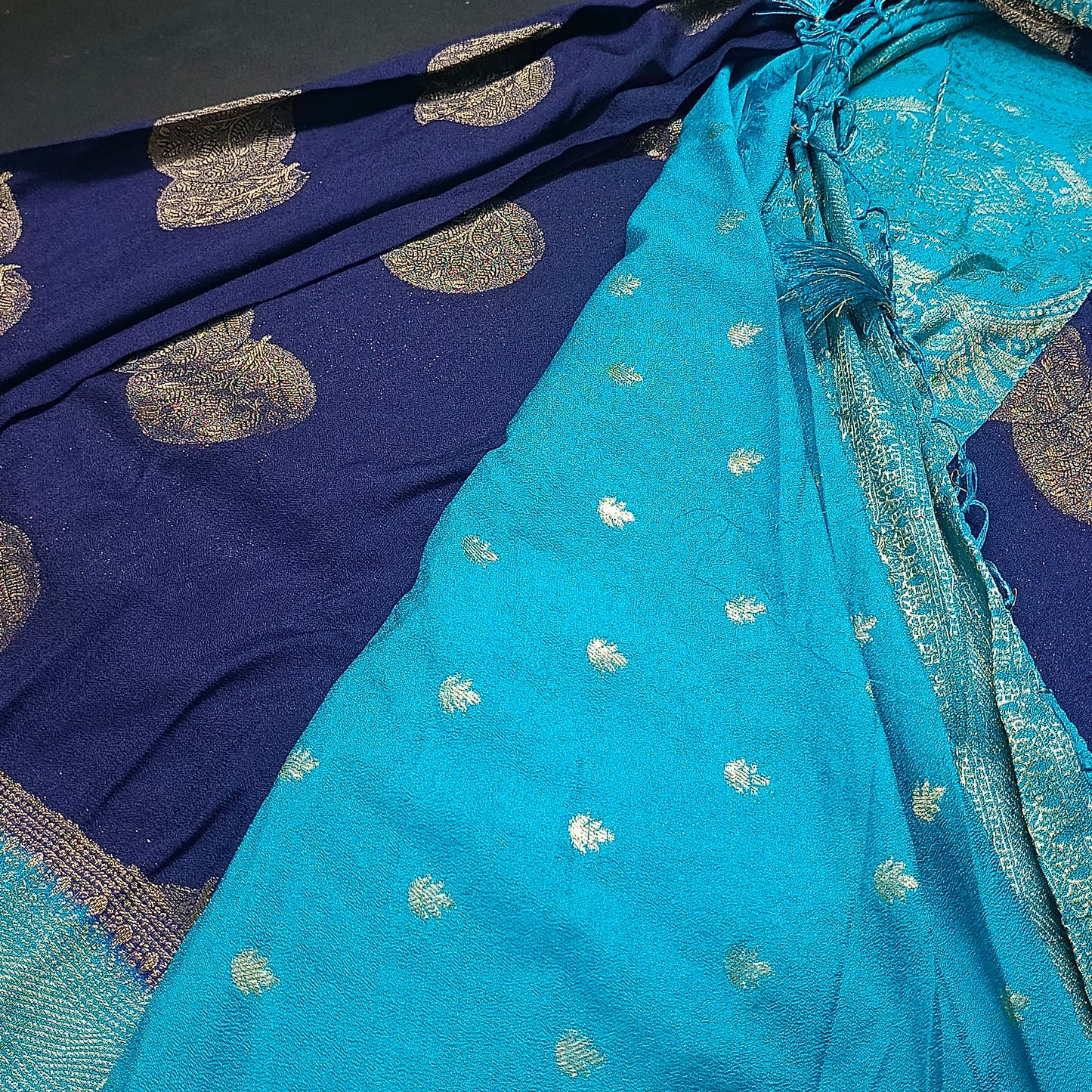 Navy Blue banarasi vana premium vegan Kaddi georgette saree MA25205